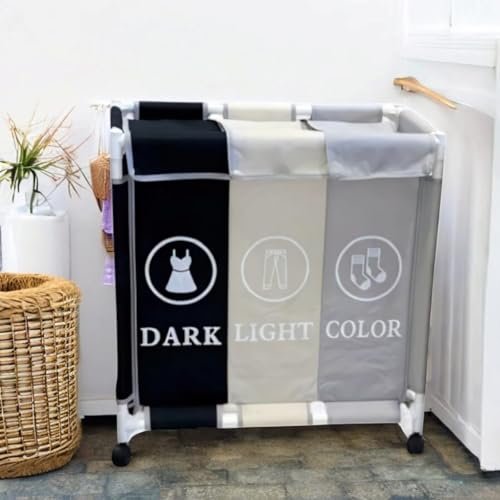 سلة غسيل BUNCA بثلاث أقسام مع عجلات دوارة وغطاء مقاوم للغبار – عربة فرز الغسيل للمنزل والحمام 64×35×60 سم (رمادي X بيج X اسود (رموز انجليزي))