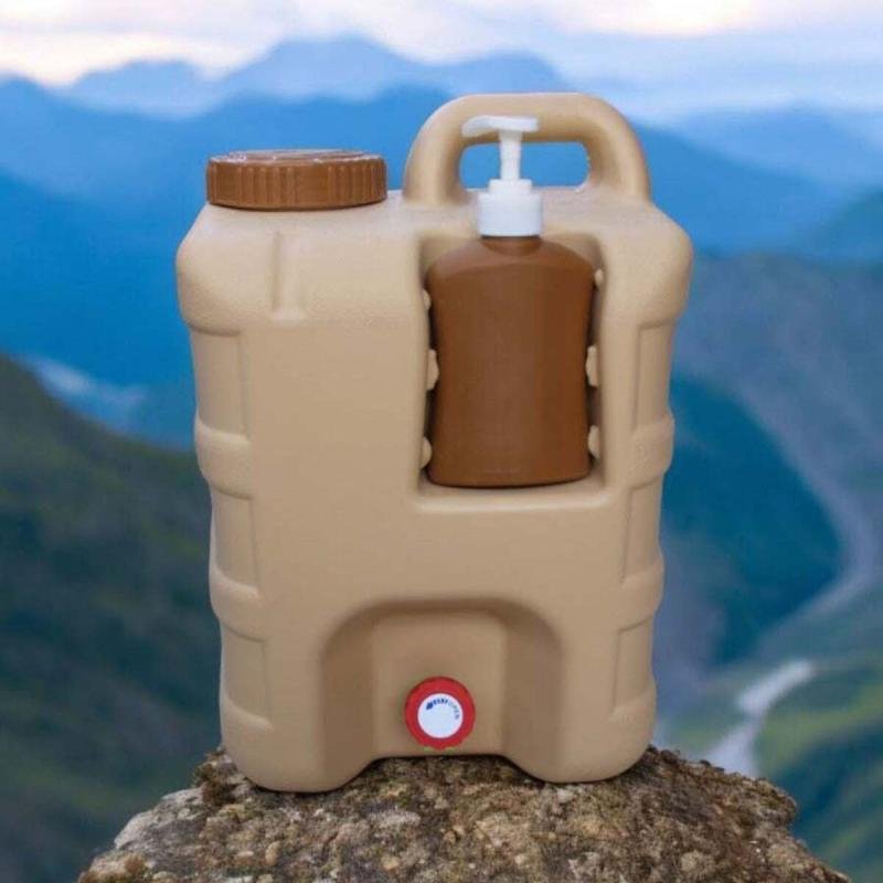 جركل ماء للرحلات مع علبة صابون سائل – 20 لتر 💧