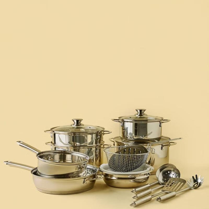 مجموعة أواني طهي من 18 قطعة - أواني ومقالي وأدوات مطبخ من الفولاذ المقاوم للصدأ - عالية الجودة -