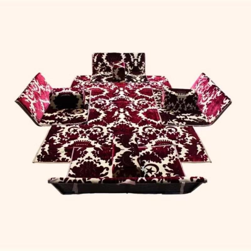 طقم جلسة أرضية 9 قطع: فرشة 300×200 سم، 4 كراسي أرضية لشخصين و4 مراكي مريحة، مناسبة للرحلات والتخييم