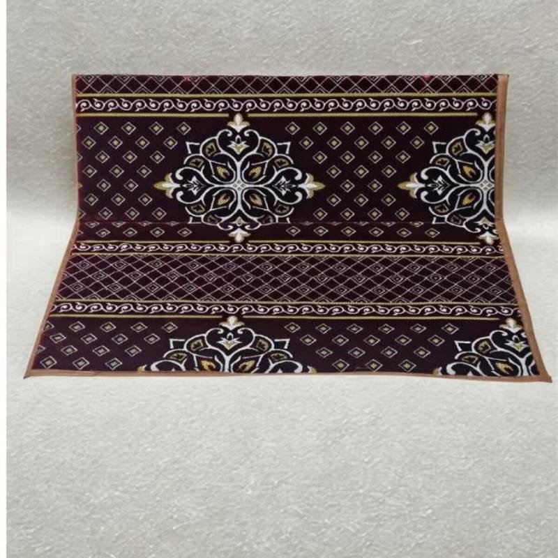 طقم كراسي (60*120 سم) أرضية مكون من كرسيين قابلين للطي بخلفية عازلة للماء، مثالي للرحلات والتخييم