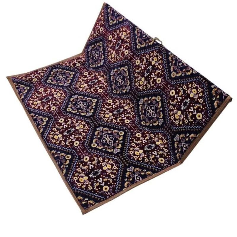 طقم كرسي أرضي لشخصين قابل للطي بخلفية عازلة للماء، مثالي للرحلات والتخييم والاسترخاء