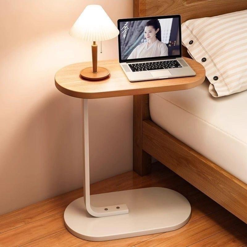 مجموعة من 4 طاولات قهوة عصرية | طاولة جانبية على شكل حرف C بسطح من الخشب البيج وإطار معدني أبيض