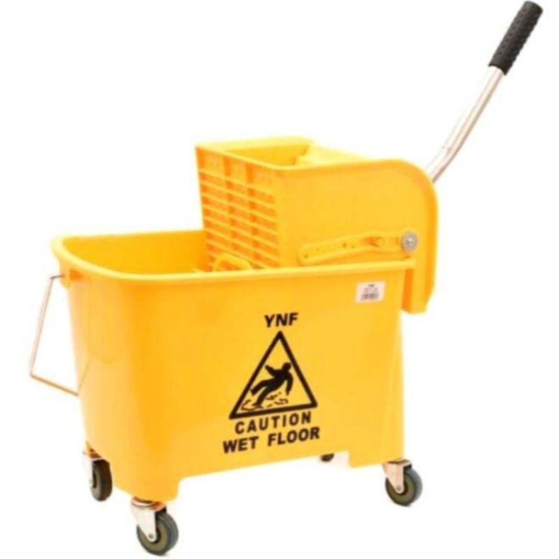دلو تنظيف YNF مع ممسحة أصفر/أسود