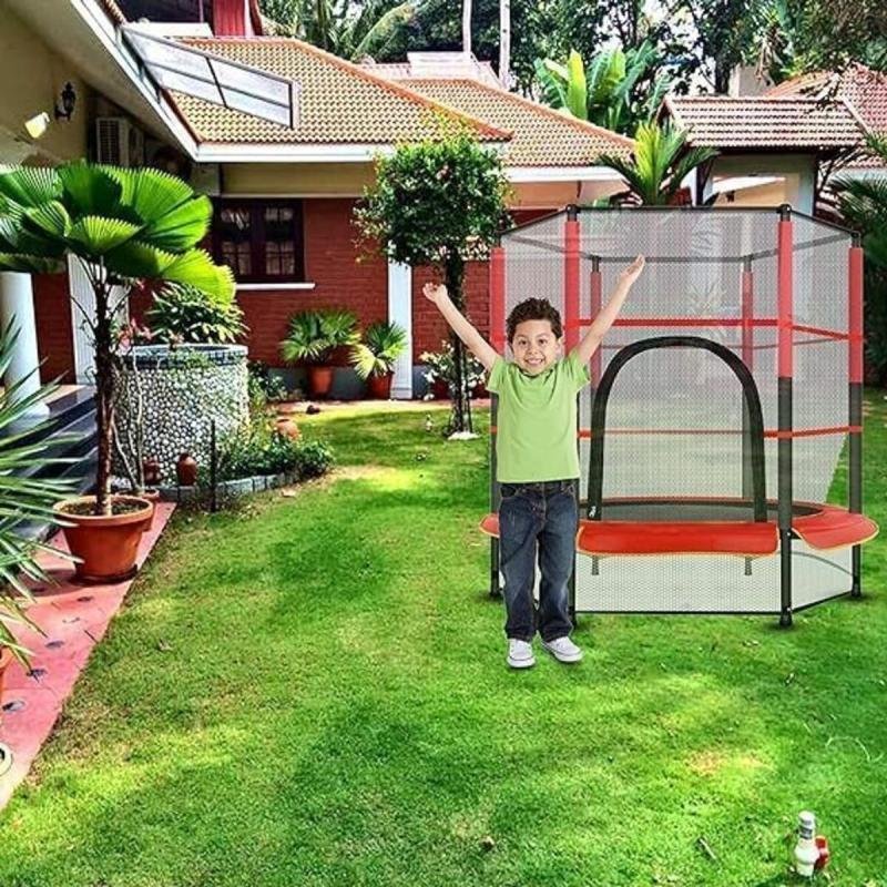 ترامبولين للأطفال مع حاجز أمان وشبكة لممارسة تمارين اللياقة البدنية