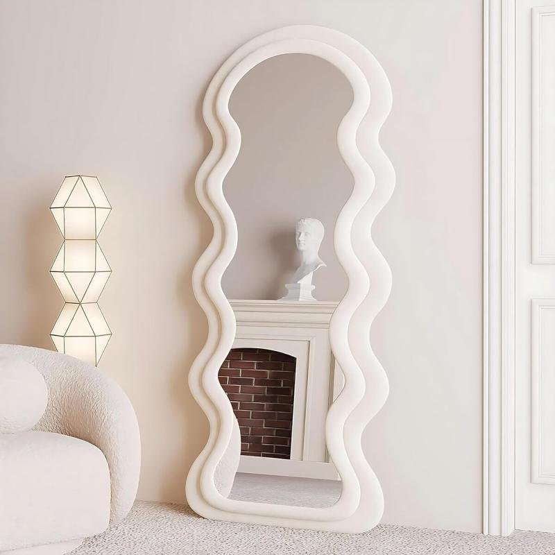 مرآة أرضية معدنية كاملة الطول بتصميم خشبي 160×60 سم، لون بيج