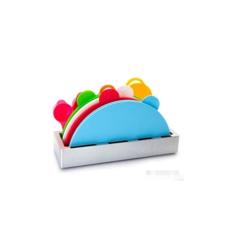 لوح تقطيع مكون من 4 قطع