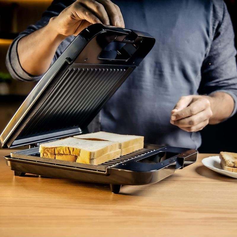 شواية بانيني كهربائية بسعة 4 شرائح بقوة 1400 واط | صانعة ساندويتشات الإفطار | ألواح ساخنة غير لاصقة على الوجهين