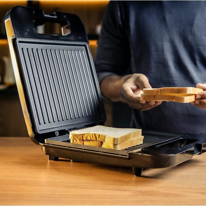 شواية بانيني كهربائية بسعة 4 شرائح بقوة 1400 واط | صانعة ساندويتشات الإفطار | ألواح ساخنة غير لاصقة على الوجهين