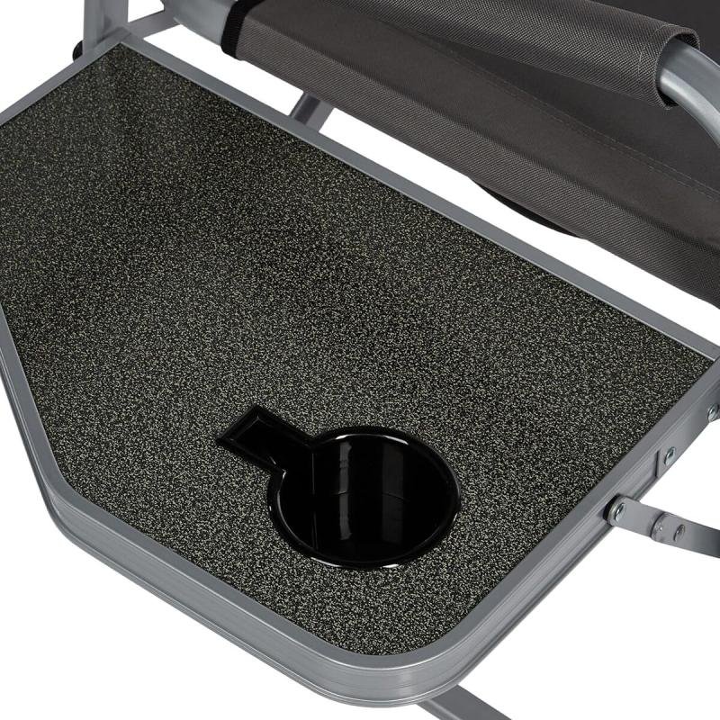 كرسي مع طاولة جانبية وحقيبة تبريد للاستخدام الخارجي