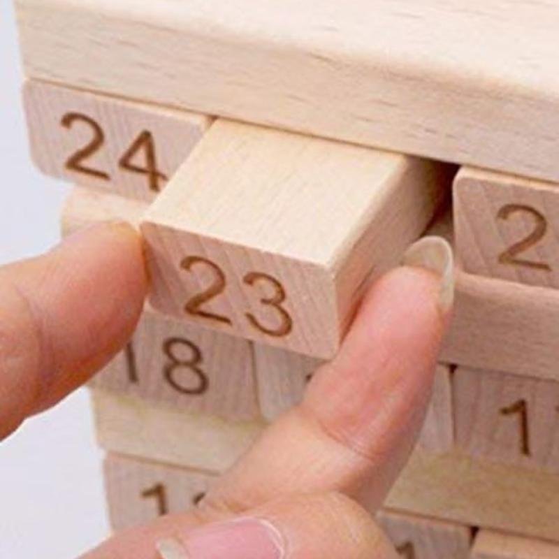 مجموعة مكعبات خشبية كلاسيكية مكونة من 51 قطعة غير سامة وصديقة للبيئة وقابلة للتكديس