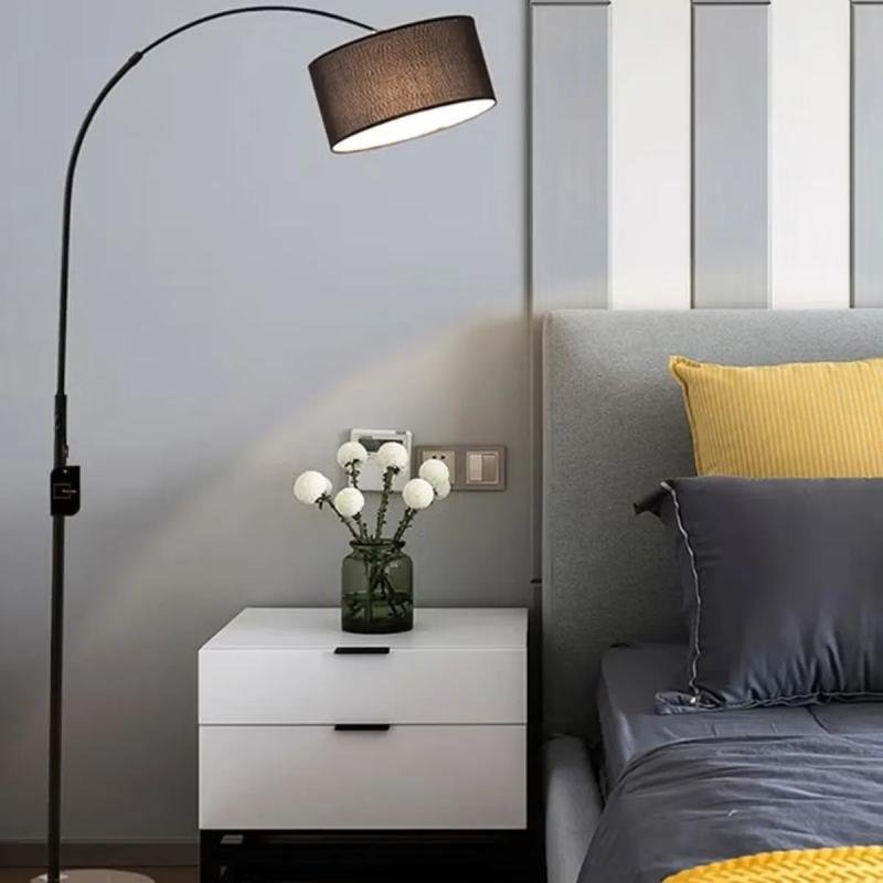 مصباح أرضي لحامل LED بقوس عتيق مع جهاز تحكم عن بعد للضوء الدافئ